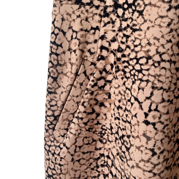 Lands End Womens Petites Scuba Knit Leopard Print Sheath Dress Size 2 P 2P - Picture 2 of 7